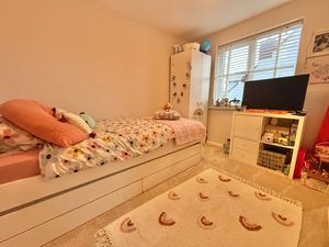 Photo 6- click for photo gallery